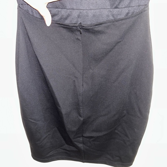 Lulu’s women “Hey Honey” open‎ back sleeveless bodycon black dress size Medium - Picture 7 of 11